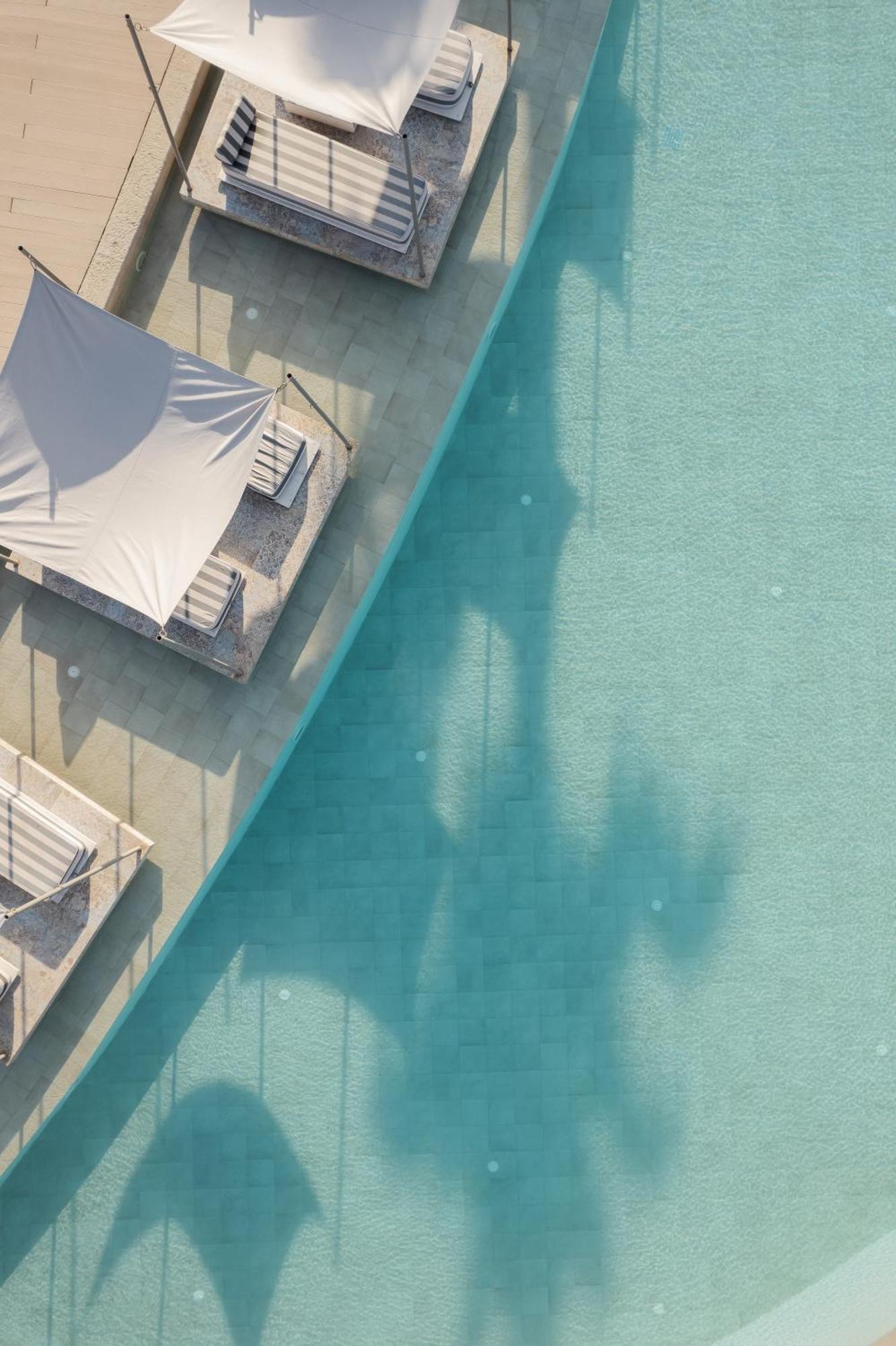 Blue Carpet Luxury Suites Pefkochori Exterior foto