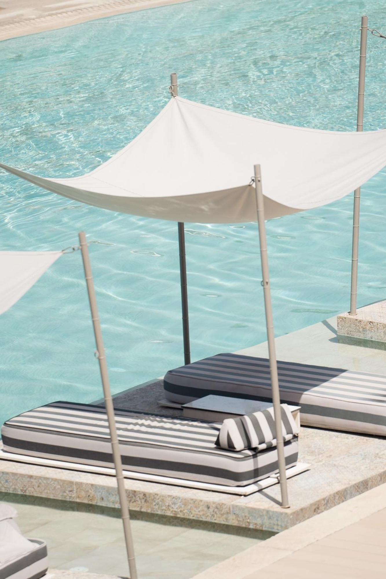 Blue Carpet Luxury Suites Pefkochori Exterior foto