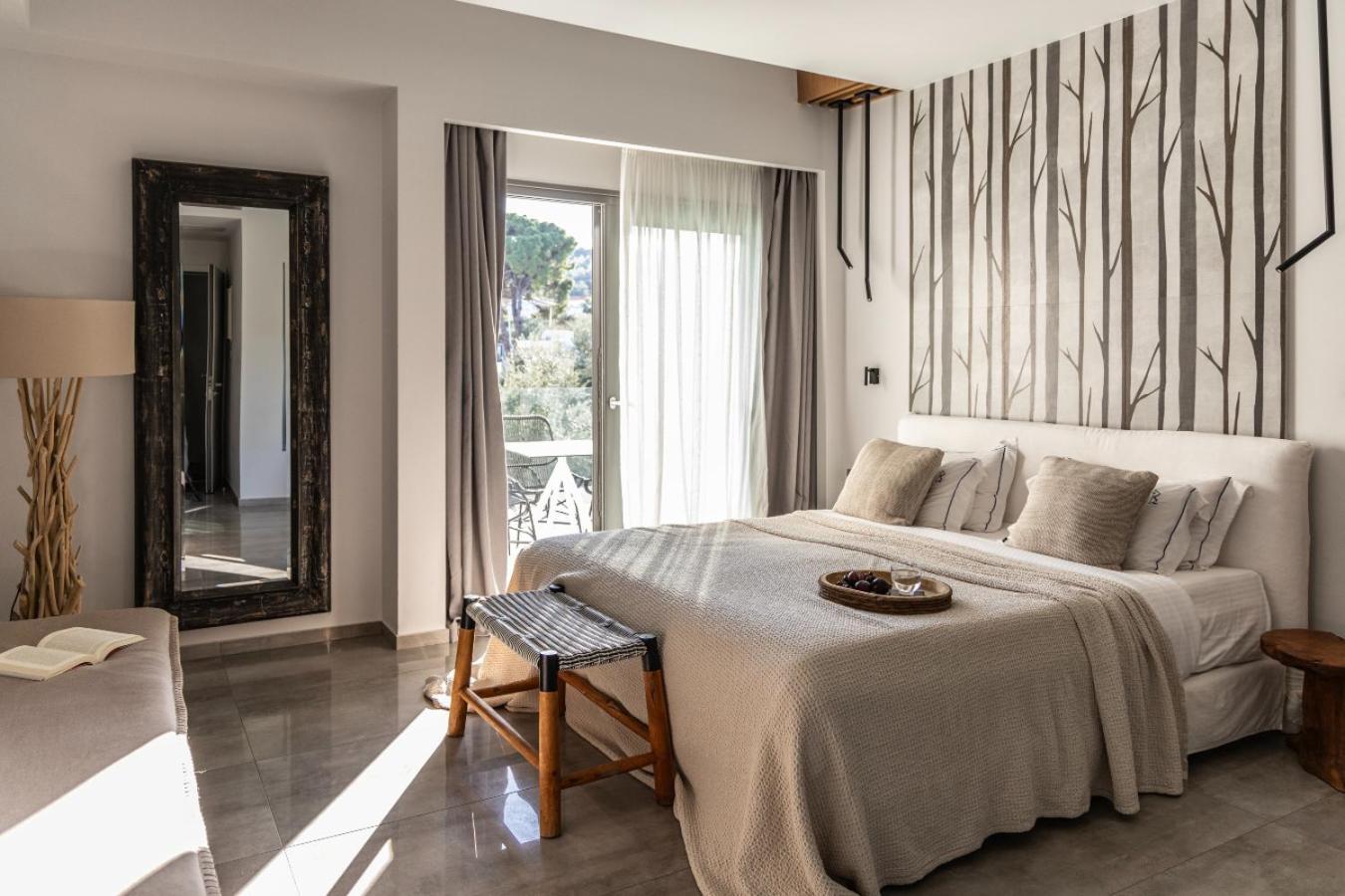 Blue Carpet Luxury Suites Pefkochori Exterior foto